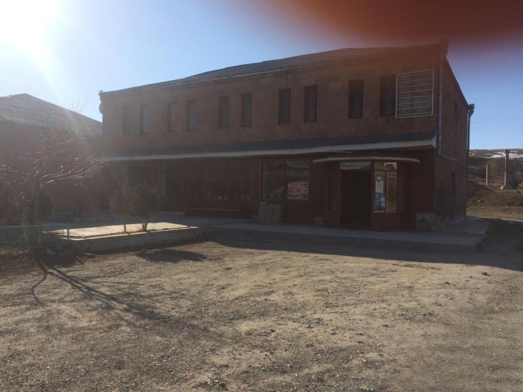 Toros Hotel Ashotsk Екстериор снимка
